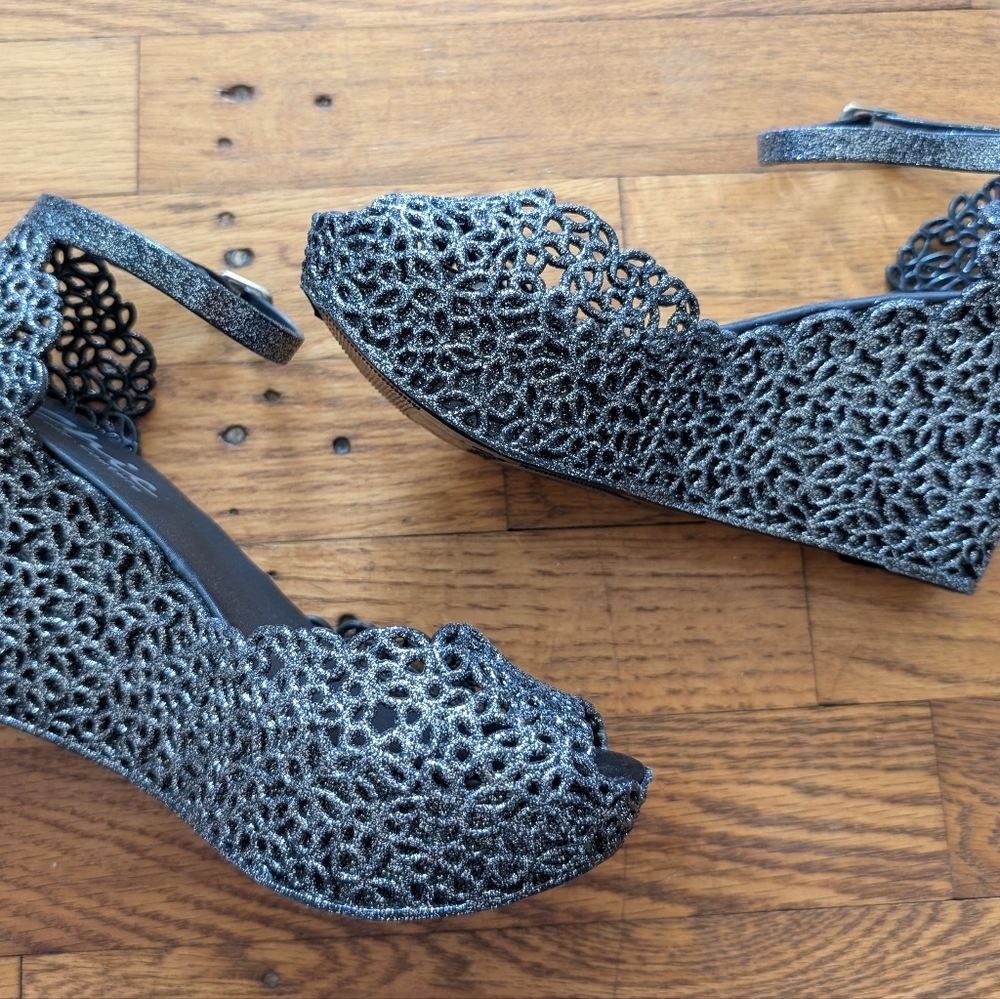 Chic by Lady Couture Glittery Butterfly jelly Platform Wedges - Picture 5 of 8